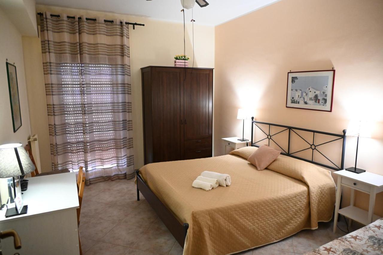 Castello Di Sotto Bed & Breakfast Milazzo Luaran gambar